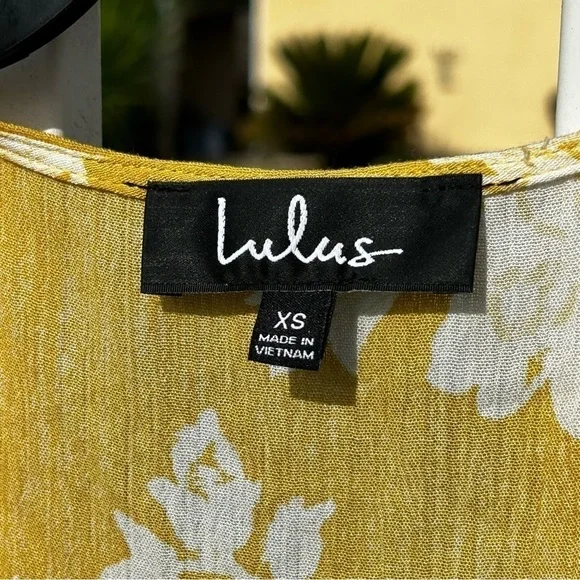 LULU’S Heart of Marigold Wrap‎ flowy Maxi Dress - Picture 8 of 8